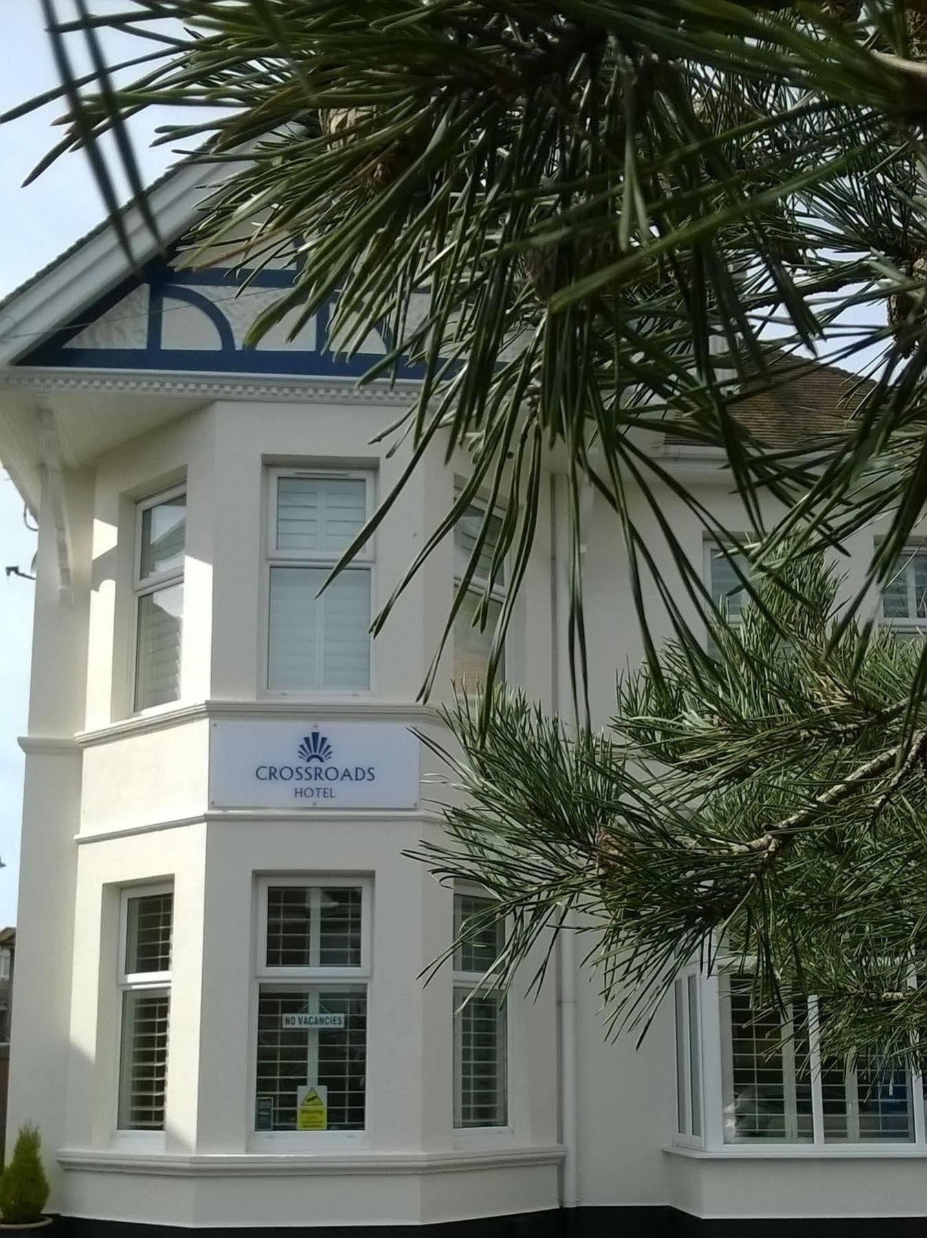 Crossroads Hotel