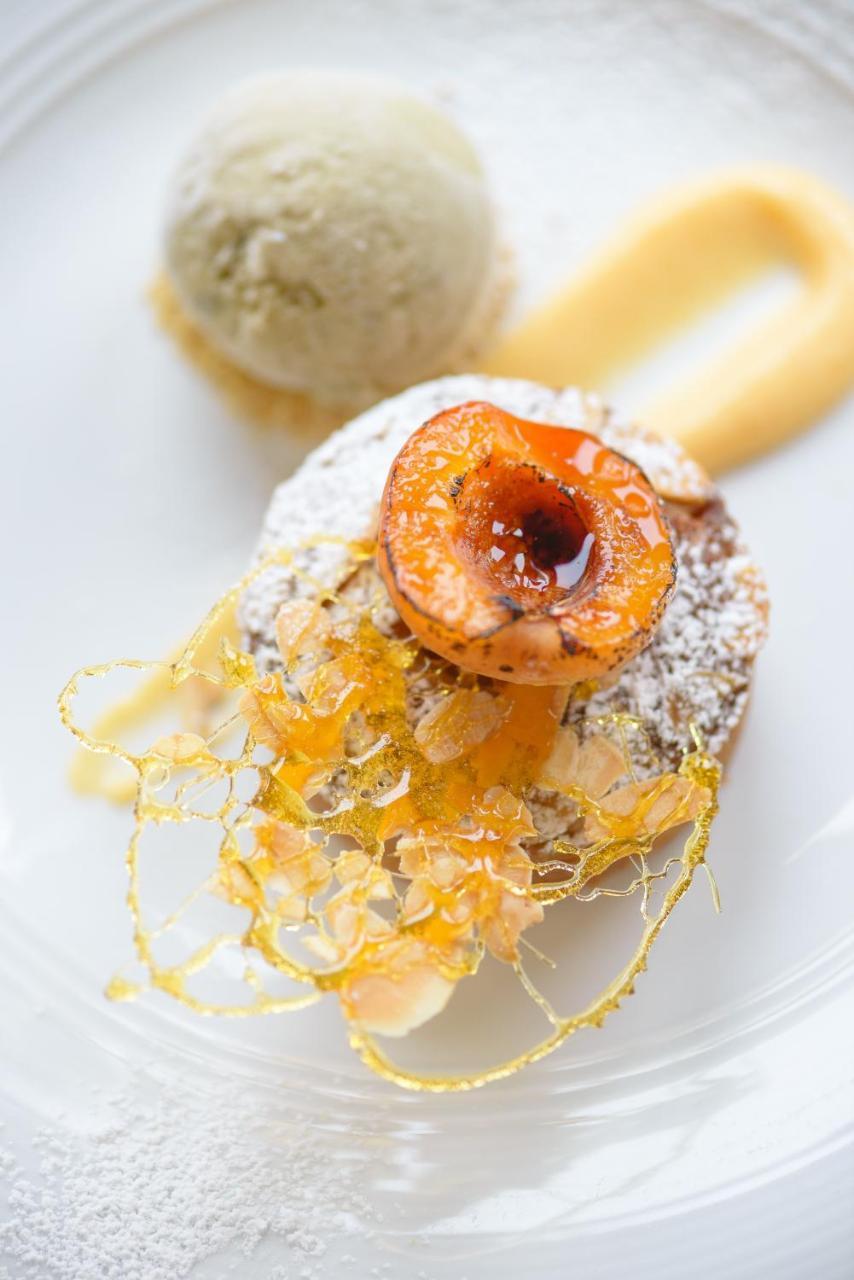 Western The Connaught And 4* Bournemouth