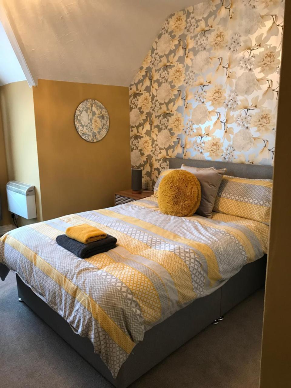 Pebbles Bed & Breakfast 3*