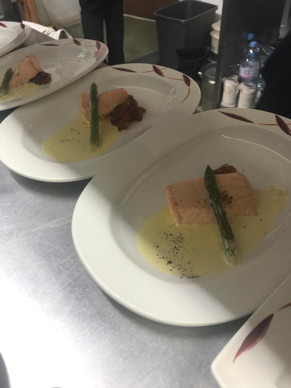 Guest house Les Bouviers Restaurant With 5*