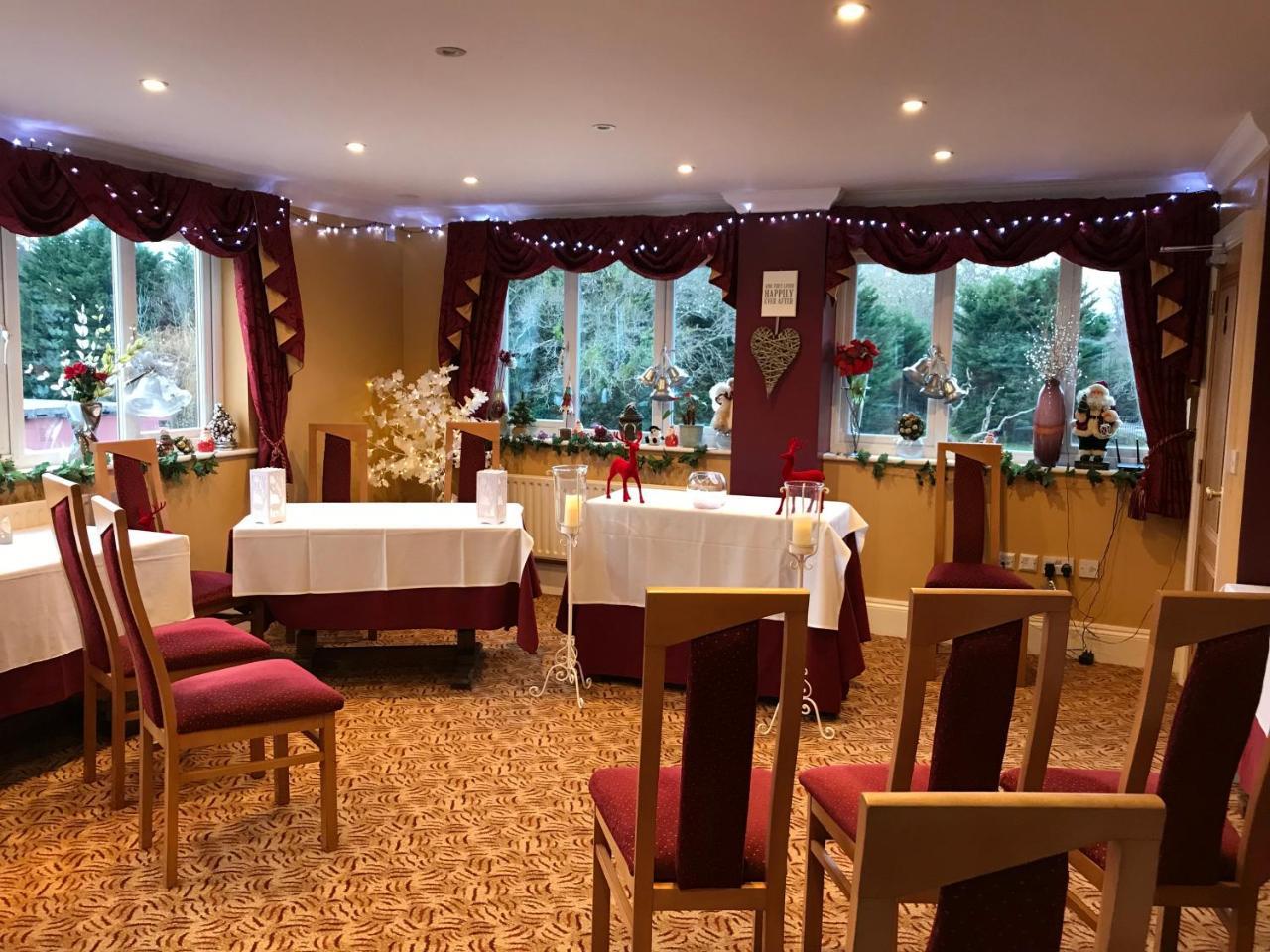 Guest house Les Bouviers Restaurant With Bournemouth