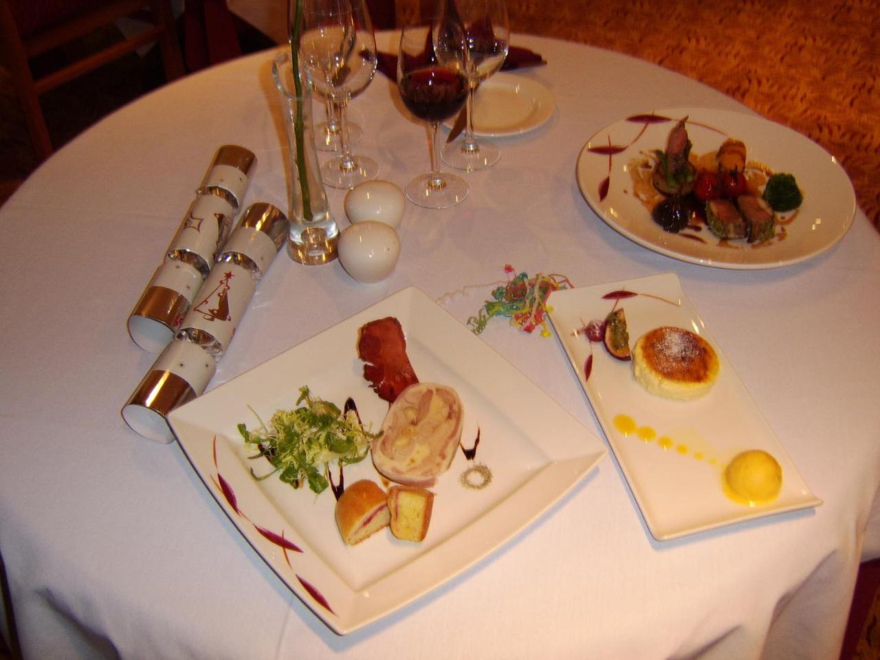 Guest house Les Bouviers Restaurant With 5*