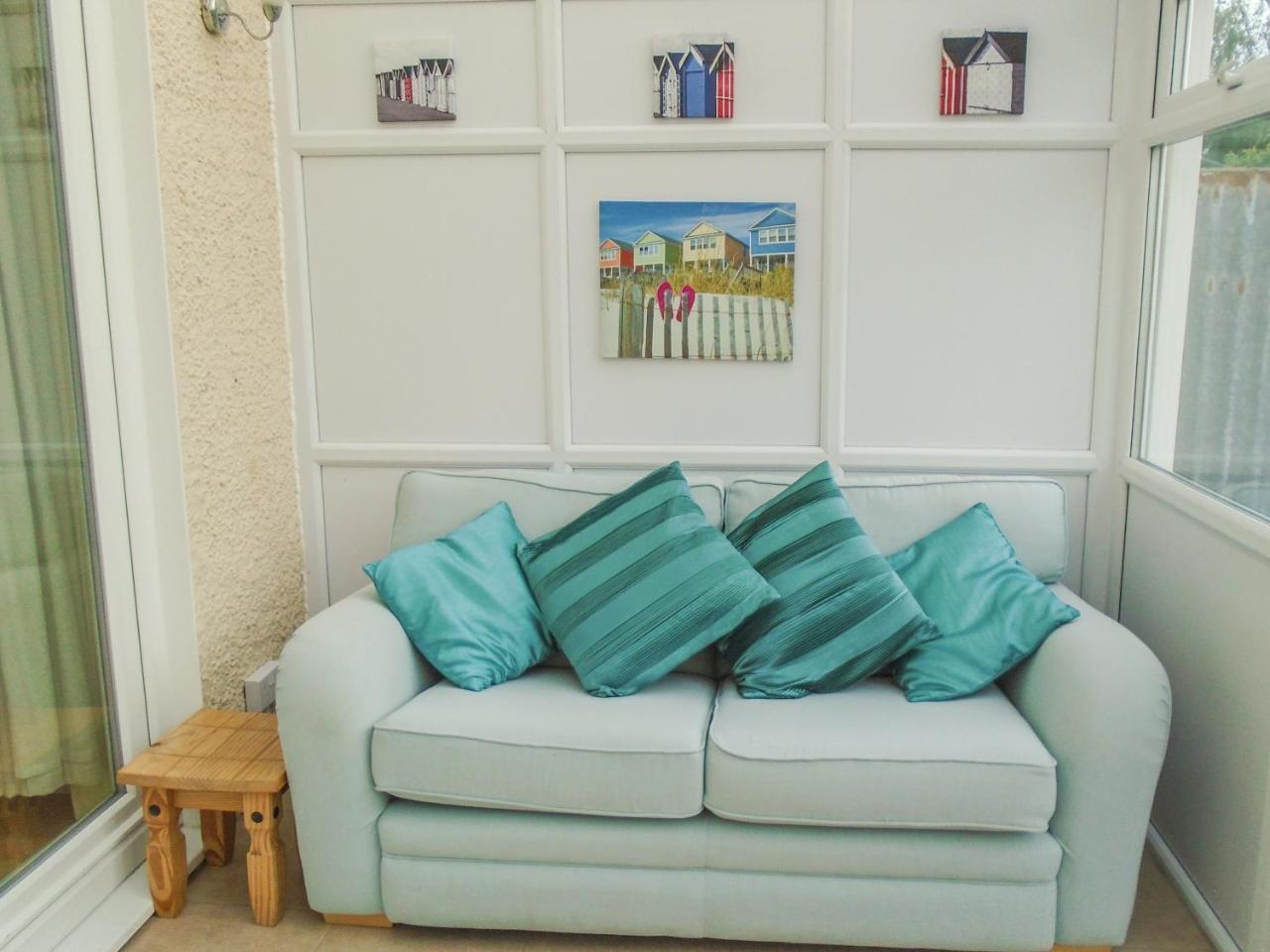 32 Cranleigh Close Holiday home
