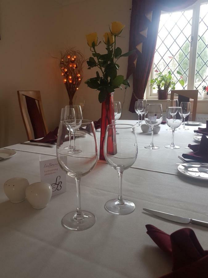 Guest house Les Bouviers Restaurant With
