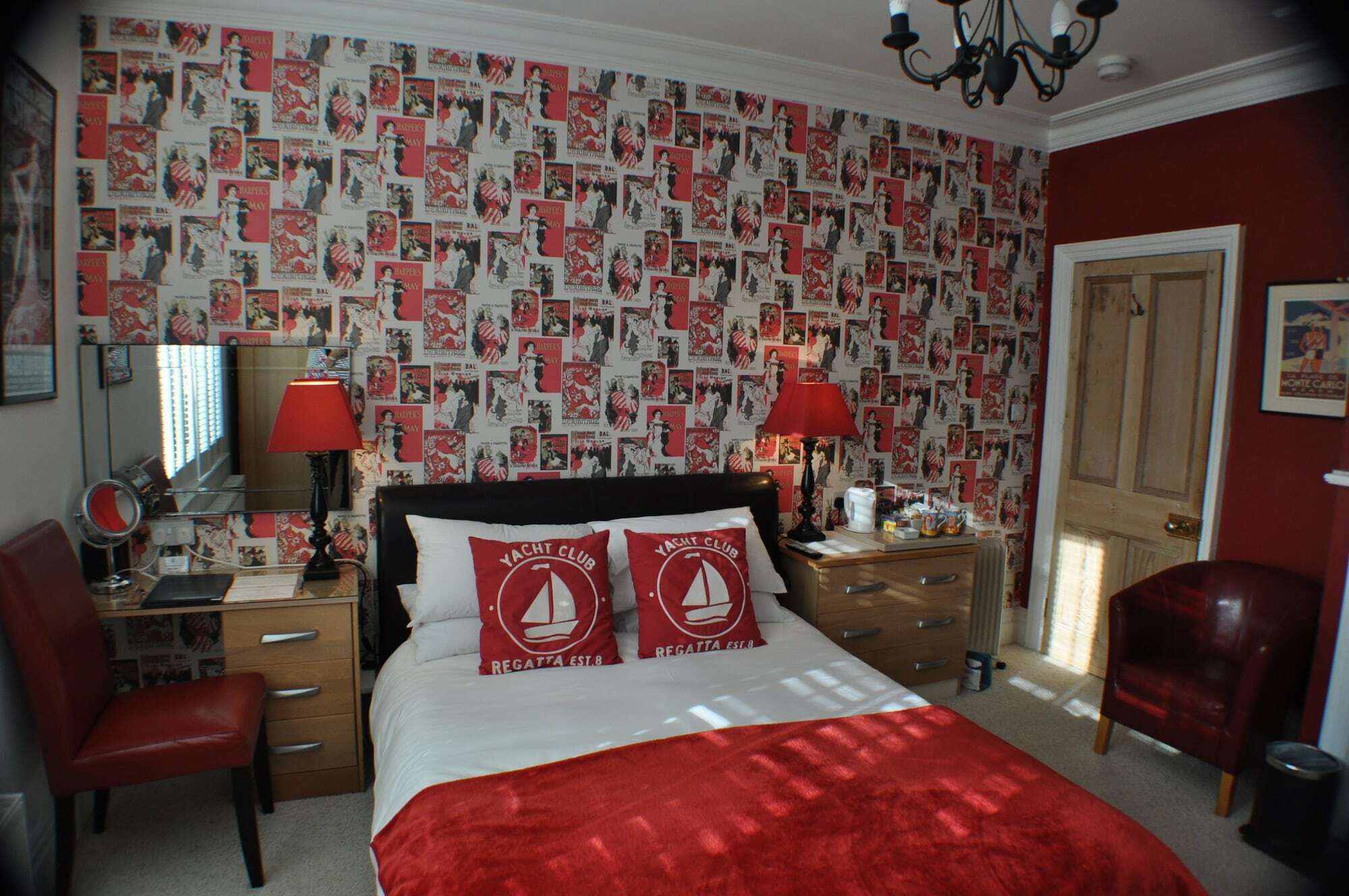 By The 3* Bournemouth