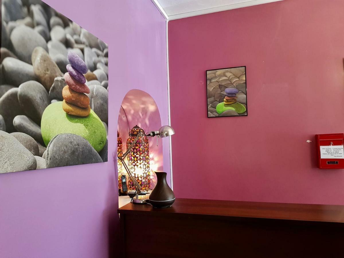 Bed & Breakfast Pebbles