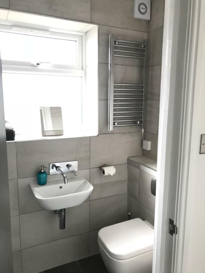 West Cliff Apartment *