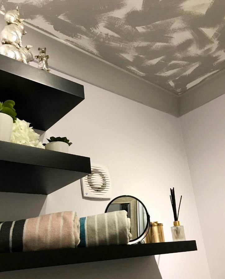 Modern Boutique Studio * Bournemouth
