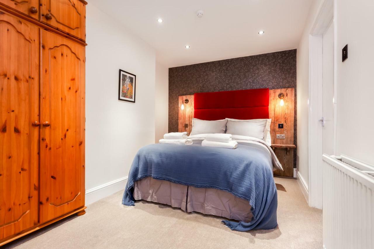 Apartment Gorgeous Town Centre With Courtyard Garden *