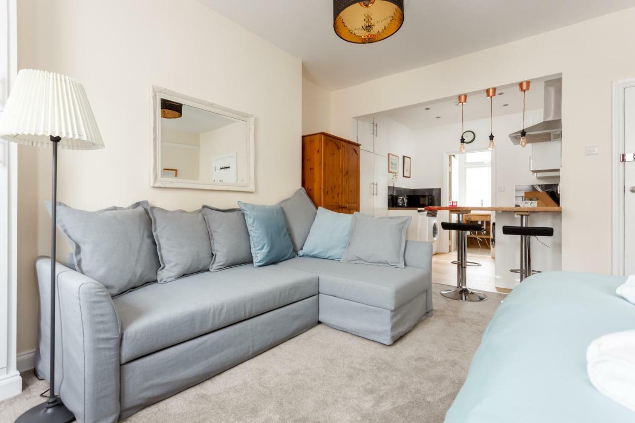 Stylish Town Centre Close To And Shops * Bournemouth