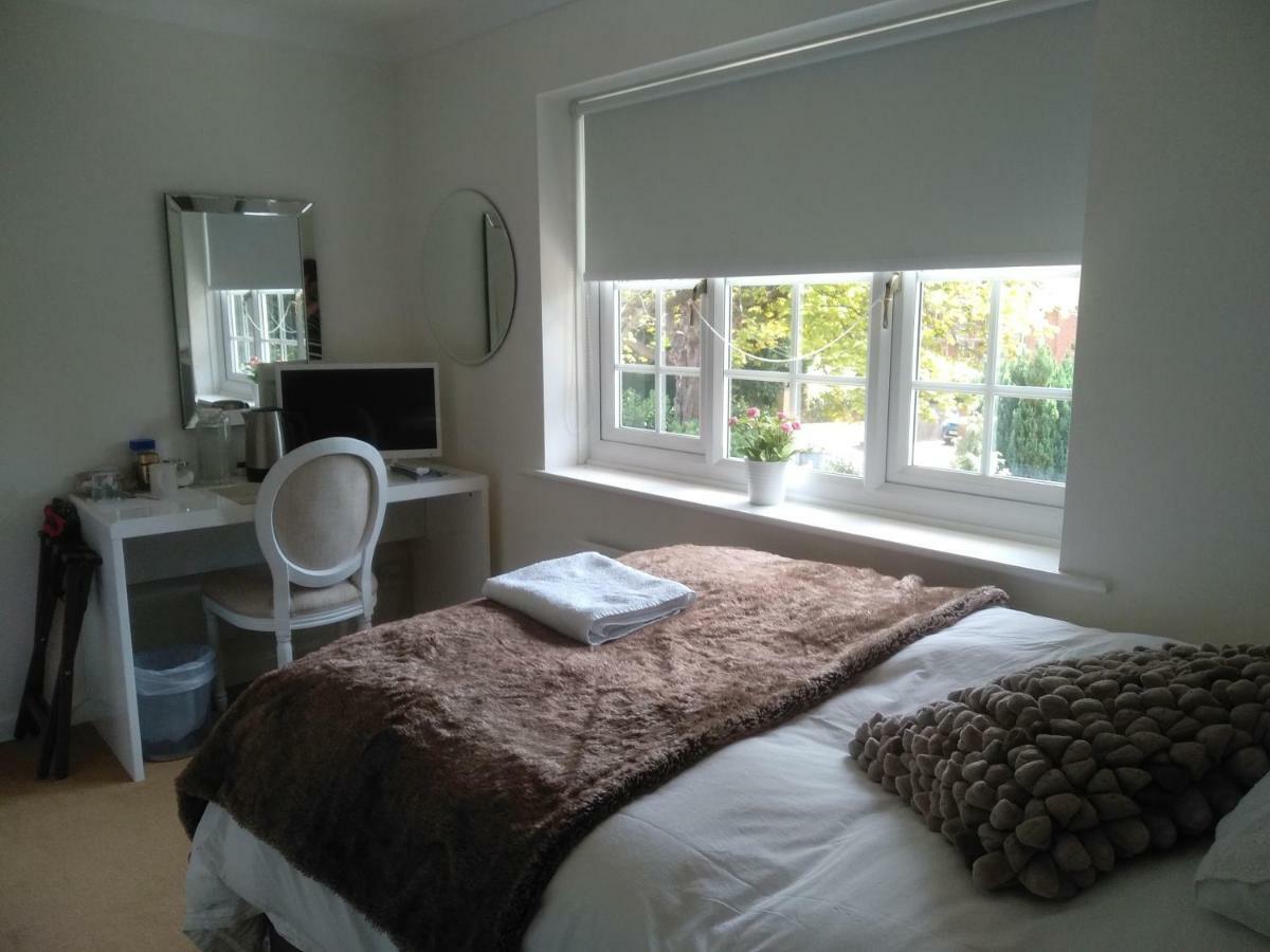 Guest house Branksome House 49 Continental Breakfast