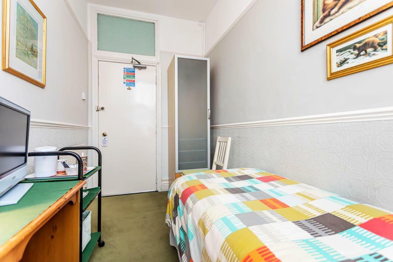 The Ravensbourne Guest house 2*