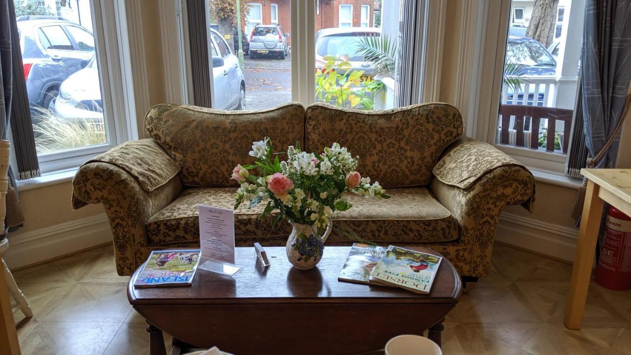 Alexander Bed & Breakfast Bournemouth