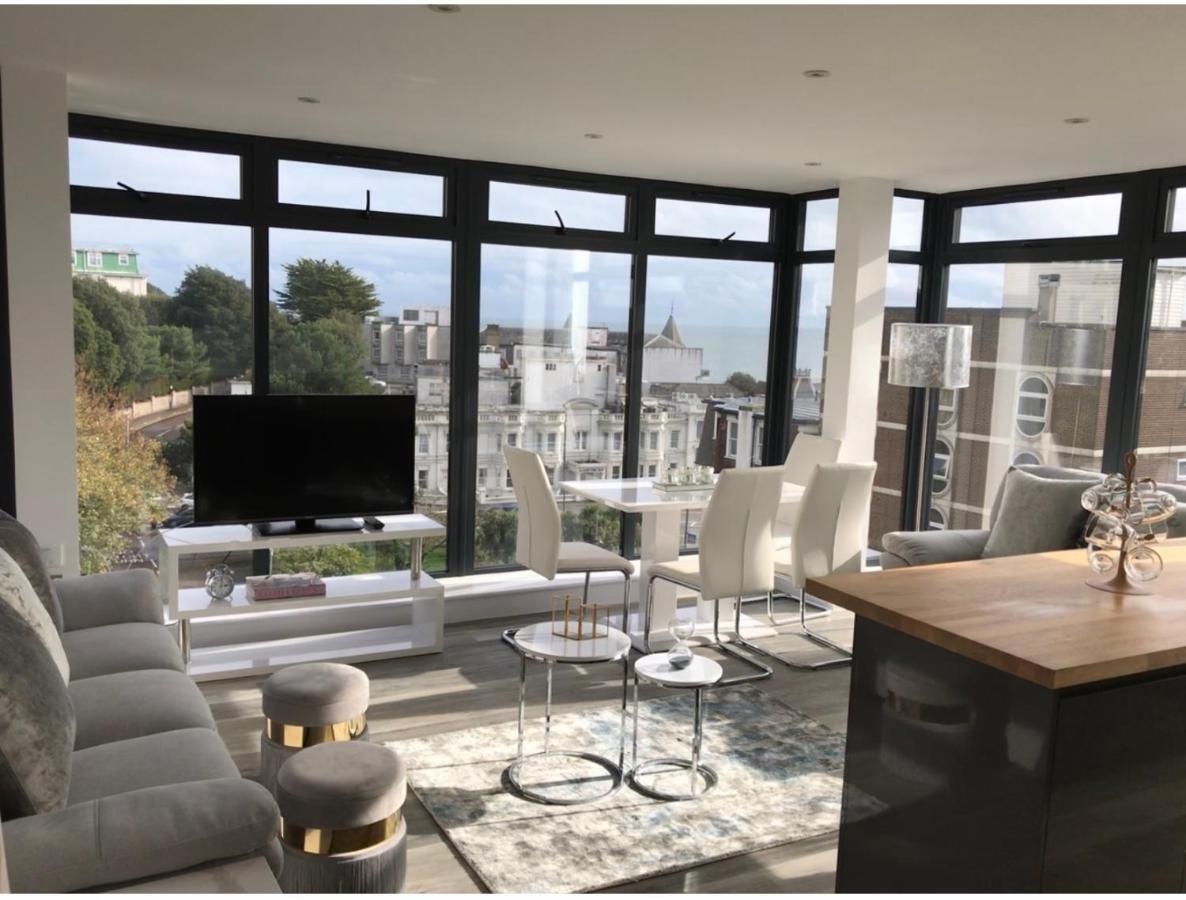 Penthouse- Cosy With Sea View Apartment