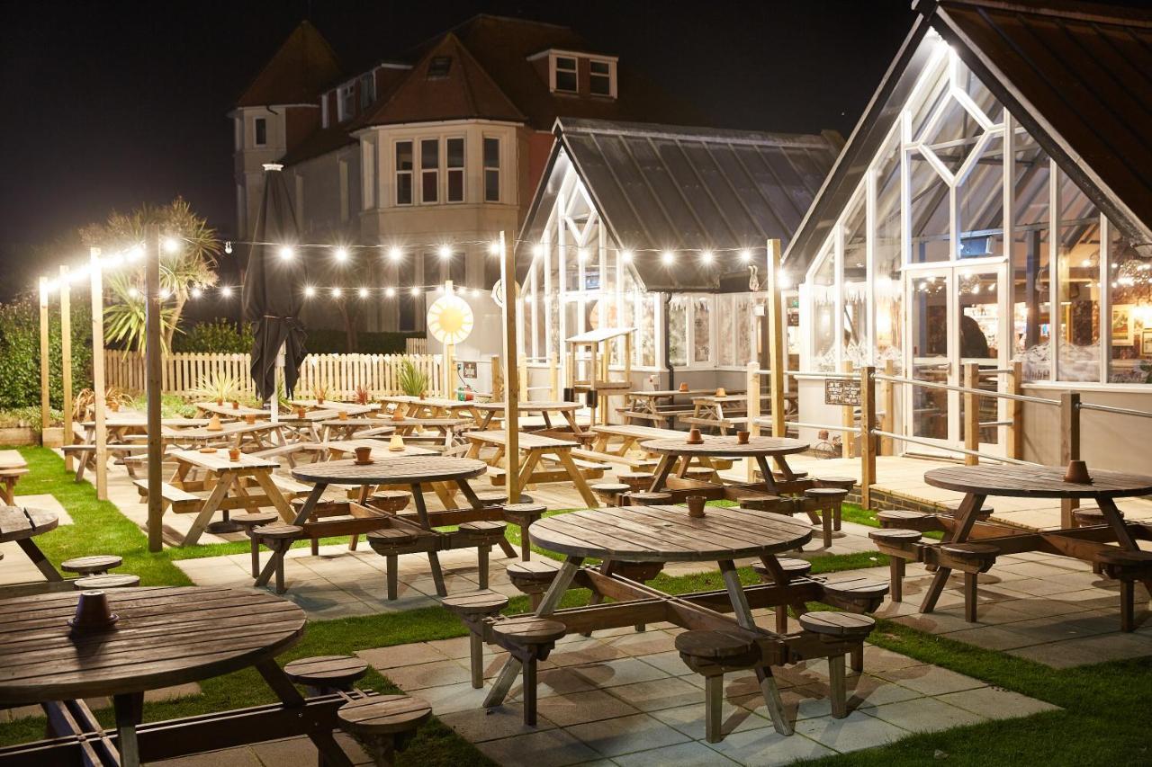 The Spyglass & Kettle By Greene King 3* Bournemouth