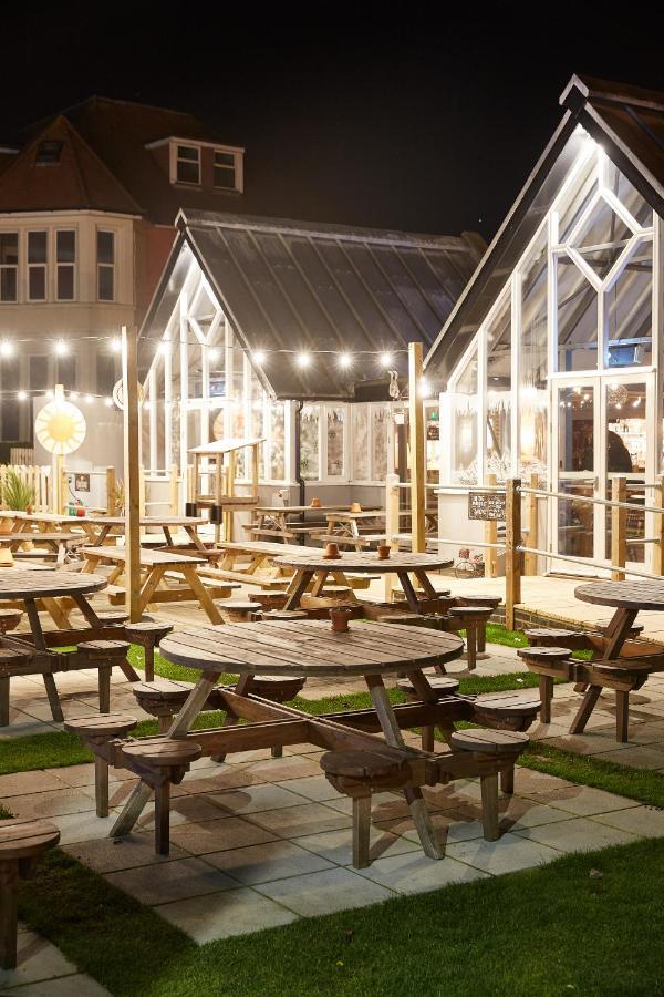 The Spyglass & Kettle By Greene King Hotel 3*