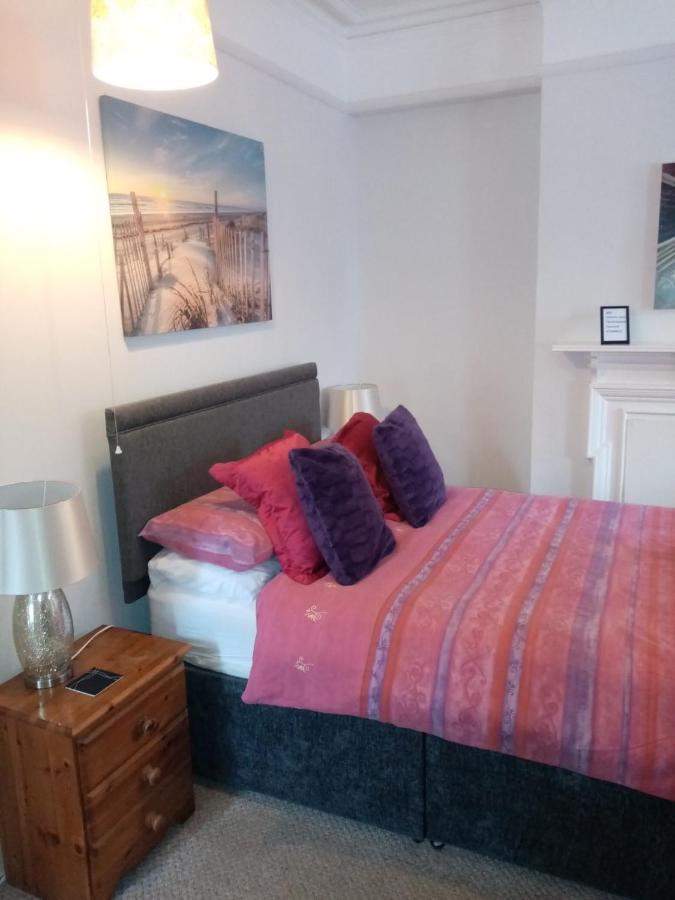 Lea Hurst Bed & Breakfast 3*