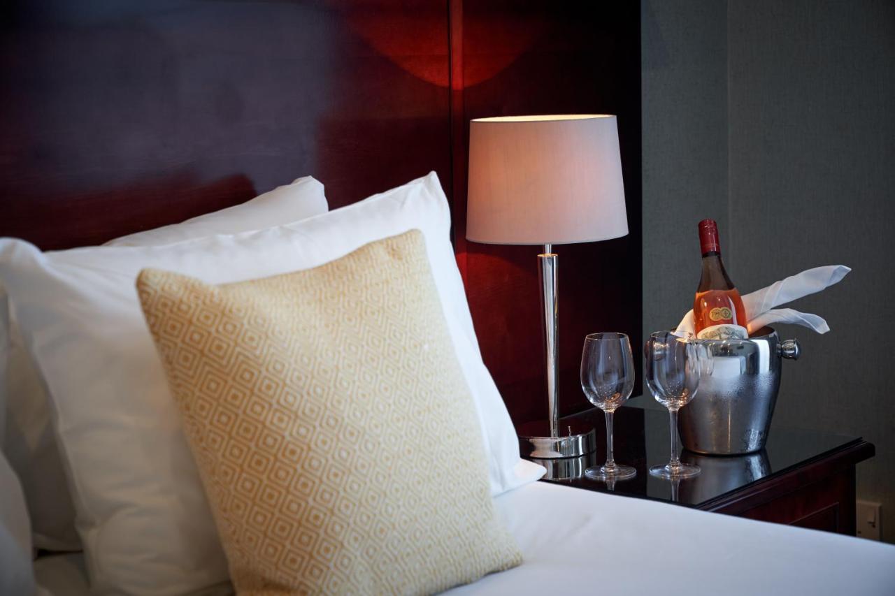 Western The Connaught And 4* Bournemouth