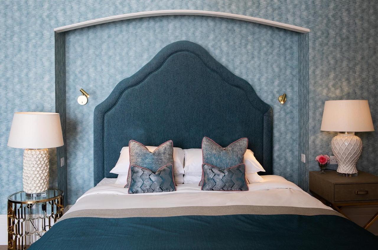 Hotel The Queens & 4*