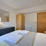 27B Durley Chine