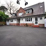27B Durley Chine