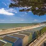27B Durley Chine