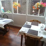 The Carlton Lodge