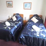 The Carlton Lodge