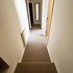 Cosy Town Centre Apartment Close To Beach