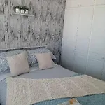 Pebble Lodge