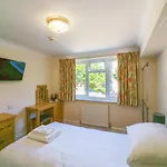 The Grove Hotel