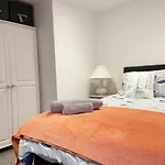 New Family Apartment Walking Distance To The Beach