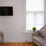 The Cosy Kove