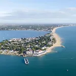 Bournecoast - Near Beach And Shops - Parking - 8498