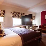 Norfolk Royale Hotel