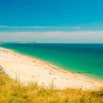 Bournecoast - Upper Ground Floor Flat With Sea Views - Fm3441