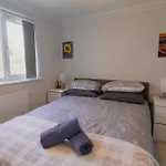 Central And Peaceful Two Bedroom Flat In Town