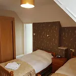 Sandbar Beach House - Family And Couples Only