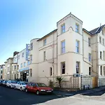 Devon Towers