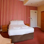 Glendevon Hotel