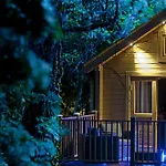 Alum Chine Log Cabin