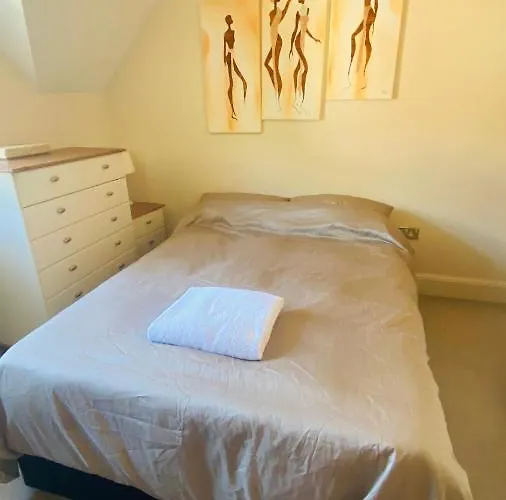 Bournemouth Double En-Suite