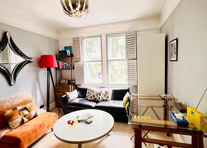 Bournemouth. Private Self Contained Space.