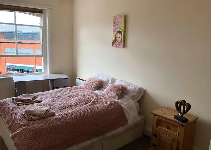 Room Triangle