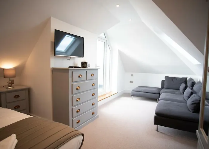 Southbourne Luxury Ocean Villa