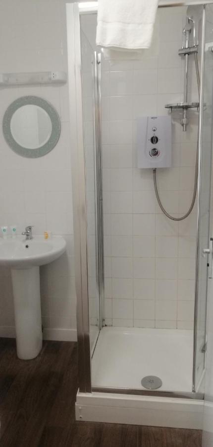 Hotel Carisbrooke 3*