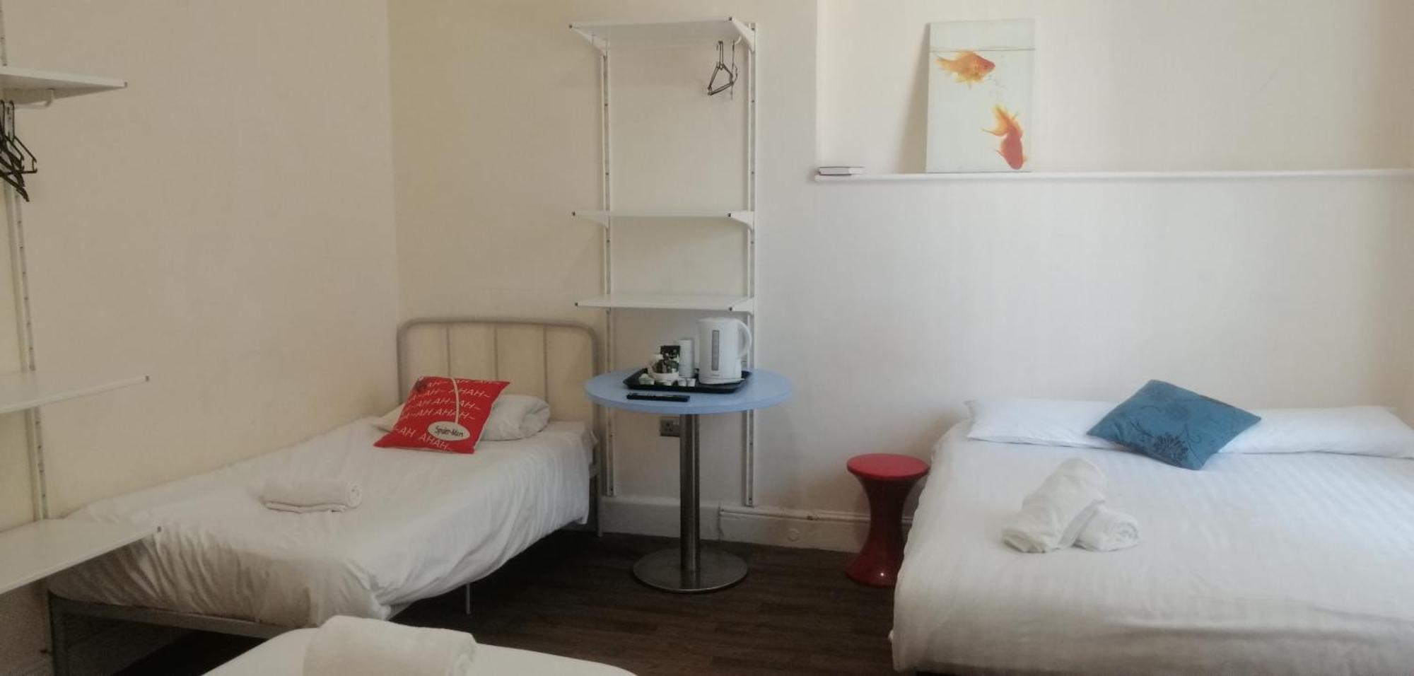 Hotel Carisbrooke 3*