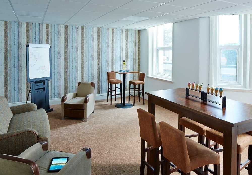 Highcliff Marriott Hotel 4*