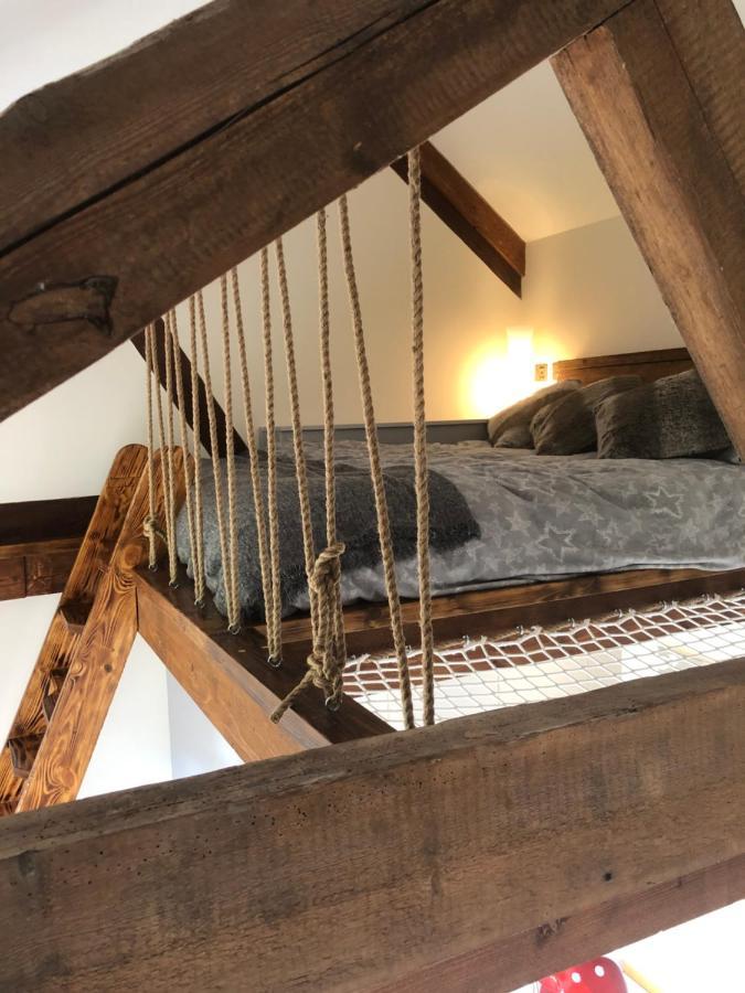 Grade 2 Listed Barn On The Edge Of And The New Forest *