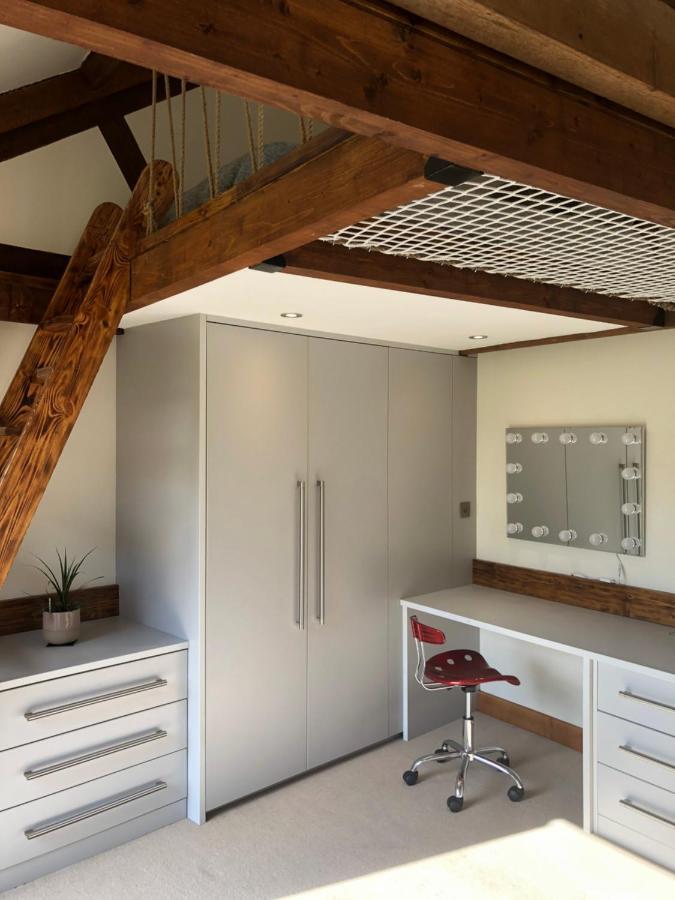 Grade 2 Listed Barn On The Edge Of And The New Forest Holiday home Bournemouth